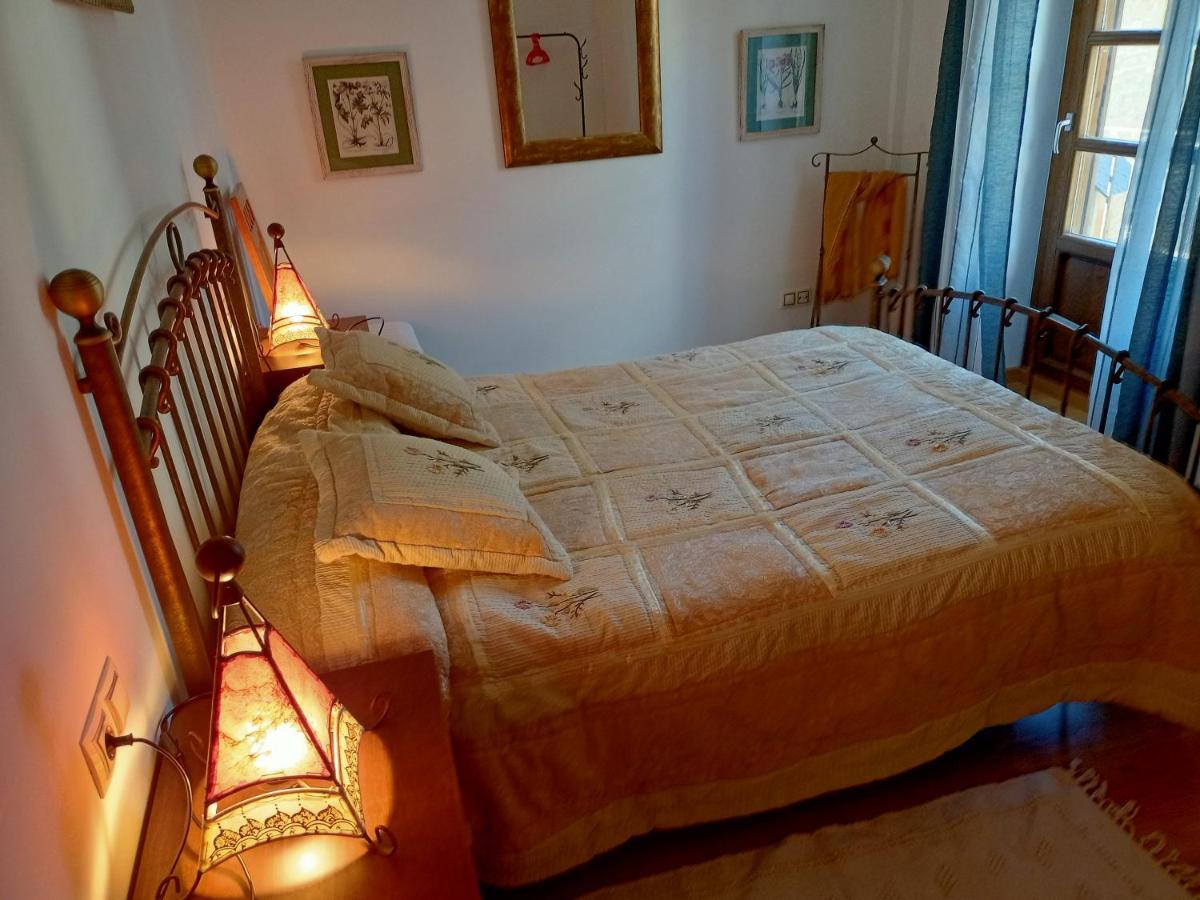 Apartamentos Bubal Pena Telera El Pueyo de Jaca Bagian luar foto