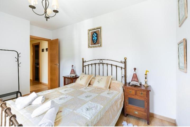 Apartamentos Bubal Pena Telera El Pueyo de Jaca Bagian luar foto