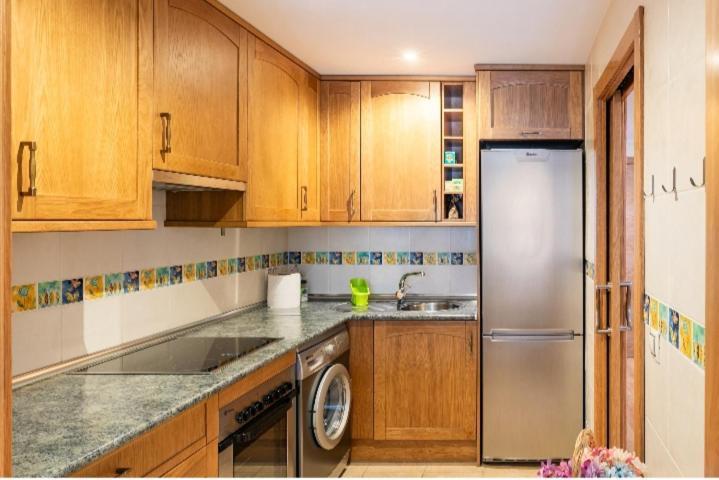 Apartamentos Bubal Pena Telera El Pueyo de Jaca Ruang foto